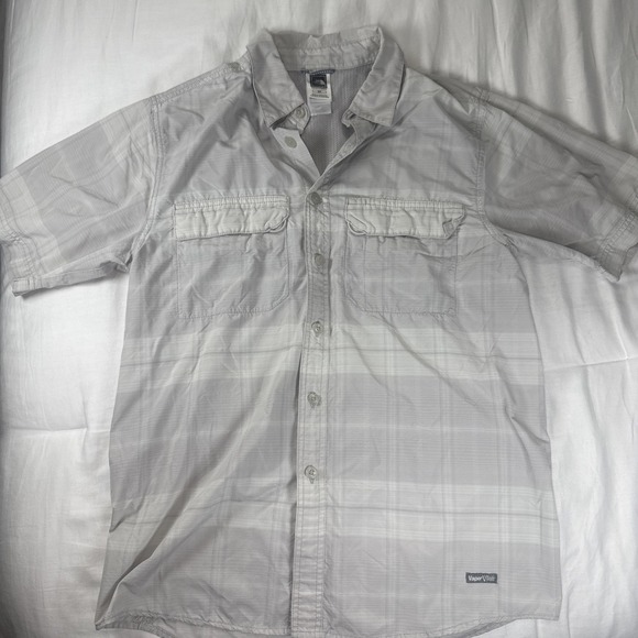 The North Face Vapor Wick SS Button Down Shirt Men's Small Gray Plaid Hike Fish - Picture 1 of 16